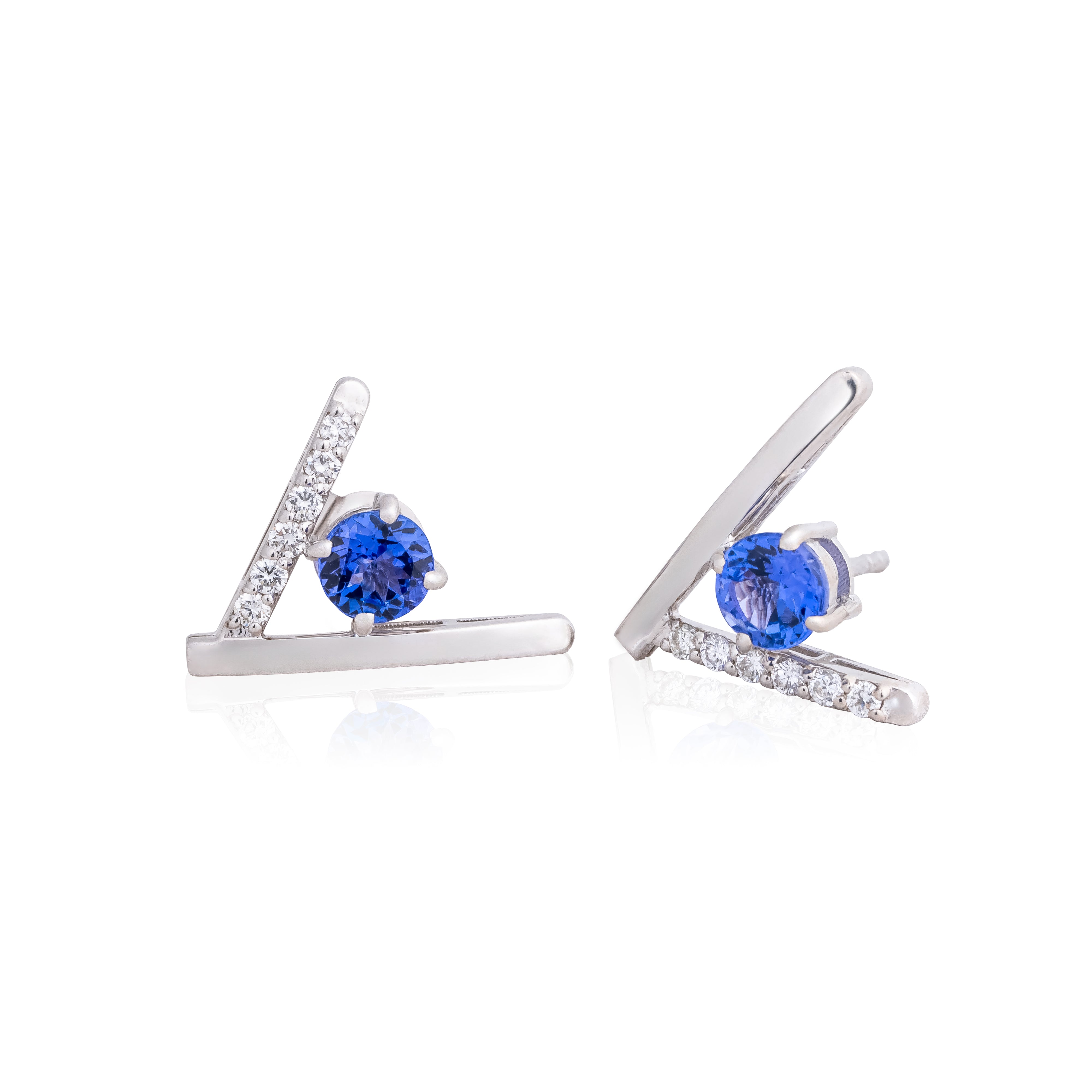 Tanzanite V-Stud Earrings